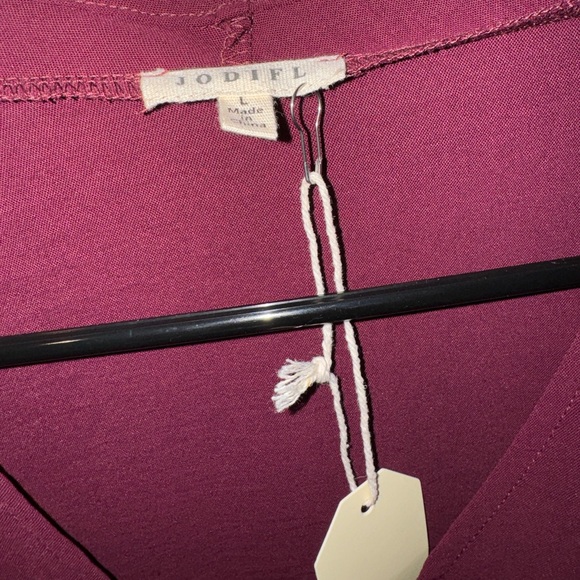 Top - Picture 3 of 3